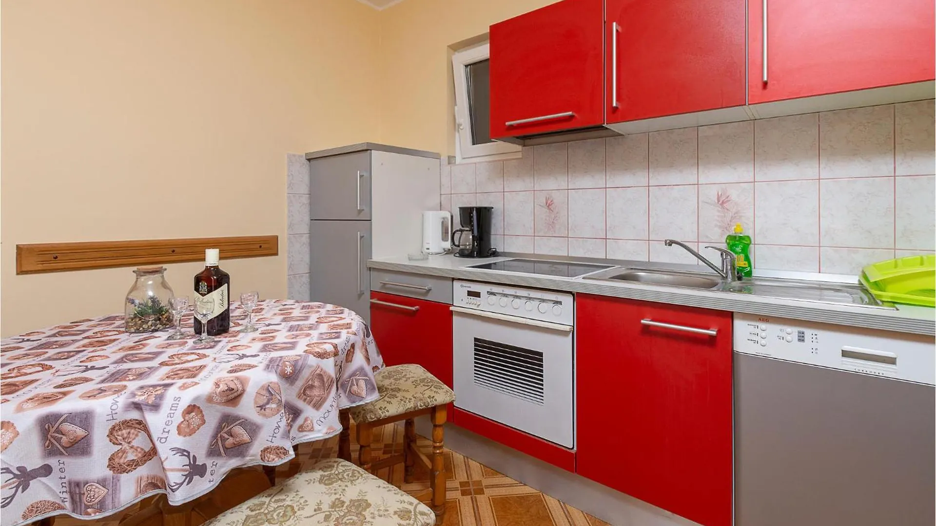 Gorgeous Apartment In Betiga With Wifi Barbariga