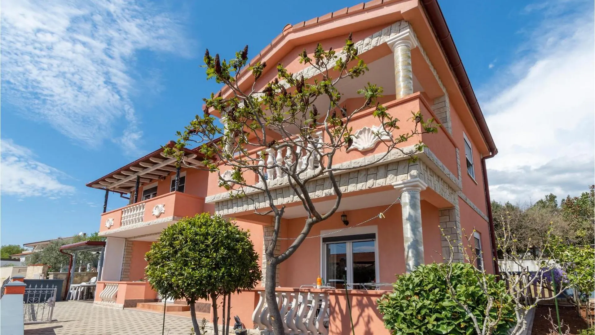 Gorgeous Apartment In Betiga With Wifi Barbariga 0*,